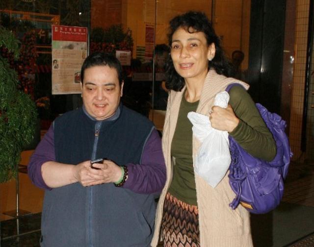 何鸿燊|赌王去世49天，何猷君回归事业何猷亨忙恋爱，子女各奔东西显凉薄