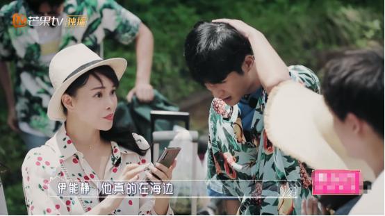 伊能静|礼貌还是凹少女人设？52岁伊能静叫56岁李晟妈阿姨，再现迷惑行为