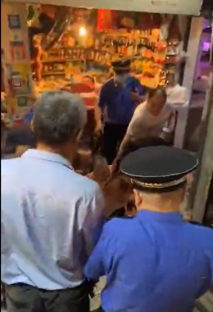 【警方通报来了】重庆两猪肉摊主争执 男子杀害相邻夫妇真相曝光