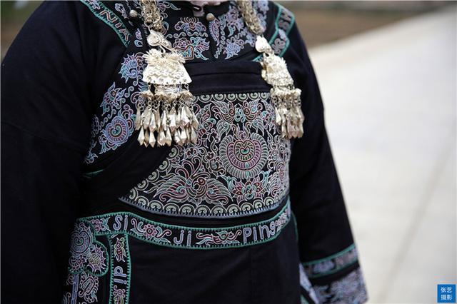 贵州水族马尾绣绣娘为发展乡村旅游指尖绝活绣出致富路