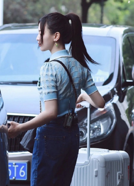 中餐厅4|《中餐厅4》再度迎来人气小花！大长腿、小蛮腰，比赵丽颖还好看