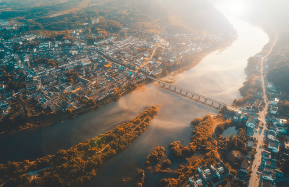 李白|安徽泾县，李白为什么偏爱桃花潭？