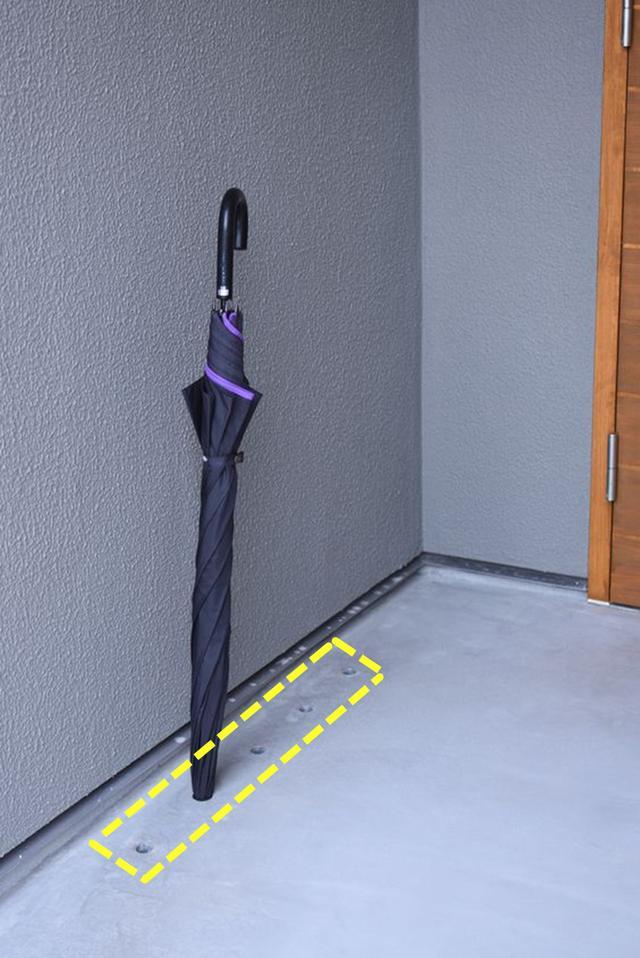 整理日本人收纳妙招才知道雨伞能收玄关柜里一抽一拉还不占地