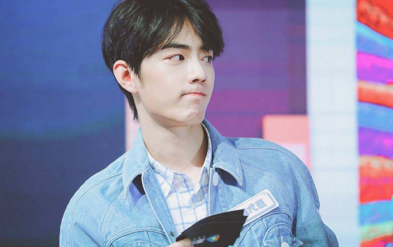 肖战方|肖战方对话平台后，网友曝与肖战方签的“炒作”合同回踩工作室