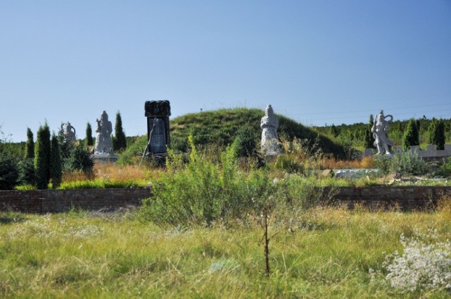 大同地下可不只有煤12代藩王曾统治这里小心一铲子挖到古墓