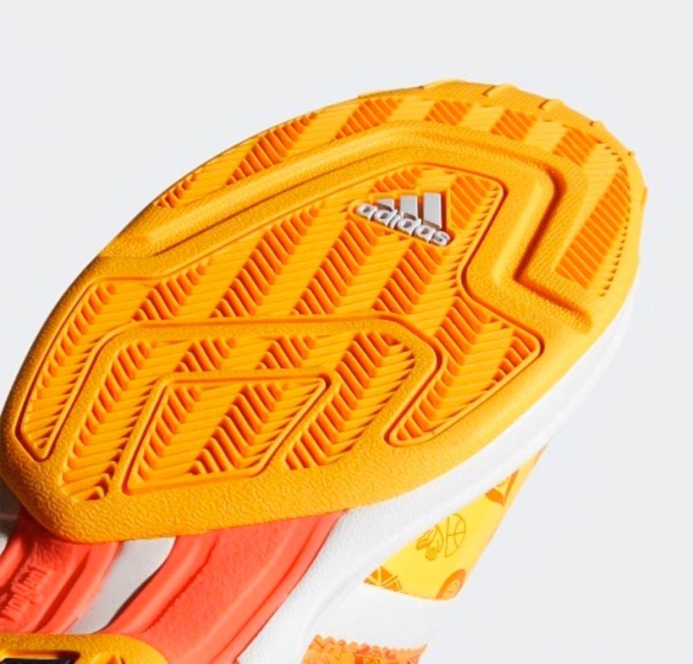 adidas pro model 2g全新配色曝光