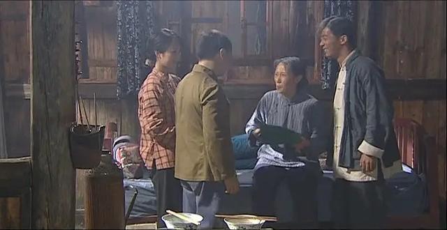 活着|余华《活着》：因一部书走进千家万户，也因太过用心被疾病击倒