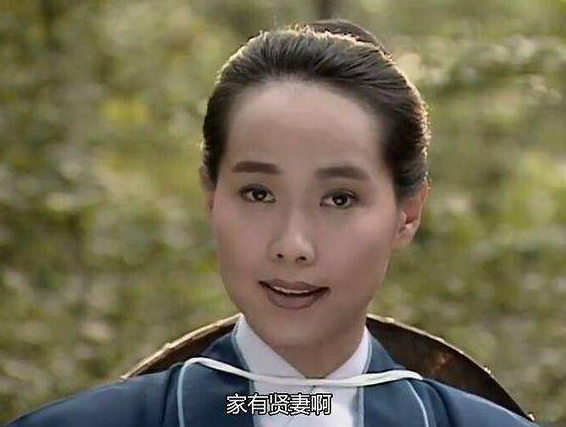 当年剧中女扮男装;认出了许仙,认出了龙小云,却被哪吒骗了十几年