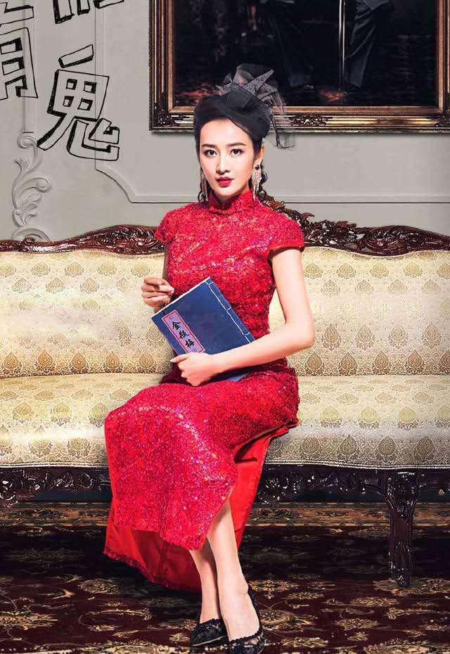王鸥"水滴型"旗袍,化眼泪妆太惊艳,怪不得导演让她演绝色舞女