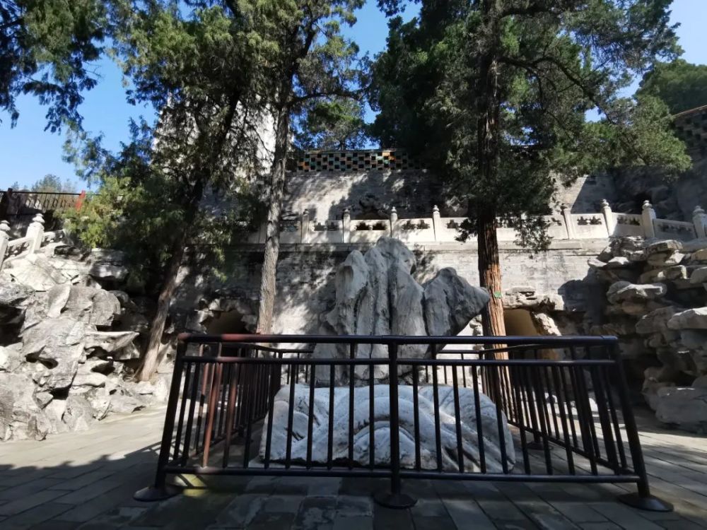 北海艮岳石能触摸到的800年沧桑史