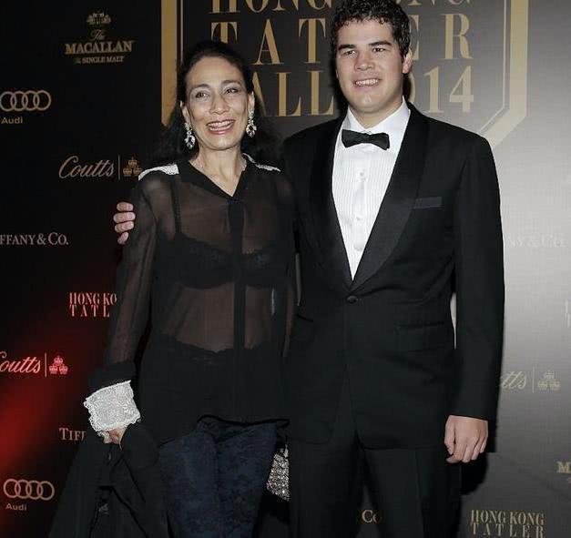 何鸿燊|赌王家族二、三代都阴盛阳衰，但颜值却很高，子孙个个都男俊女靓