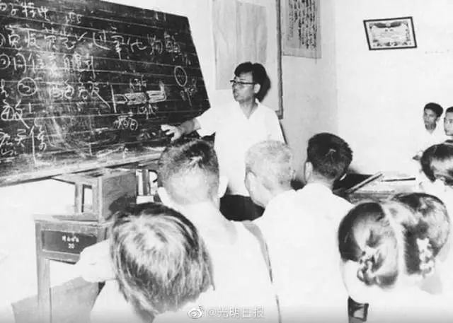 人类免疫缺陷病毒|梅县东山中学培养的唯一院士逝世，曾分离出中国第一株艾滋病病毒