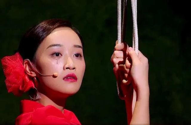 乘风破浪的姐姐|她还真是干啥啥不行，吹了半天实力，就这？