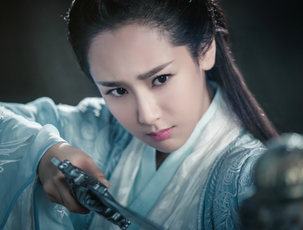 迪丽热巴|杨紫、热巴、杨幂三部古装路透，下一部古偶之王，将花落谁家？