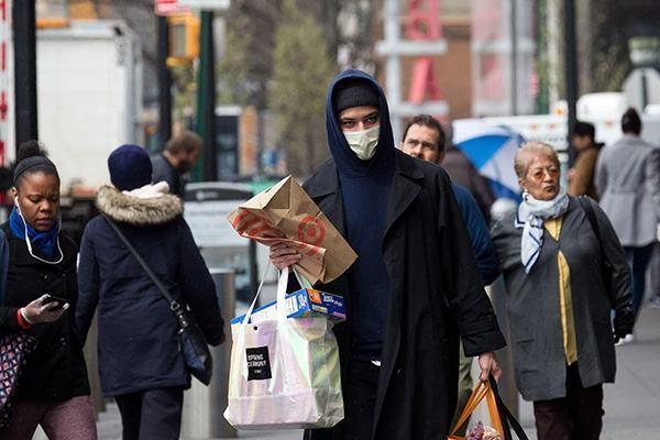 美国_社会|美国首位确诊州长嘴比石头硬：戴不戴口罩是美国人的权利！