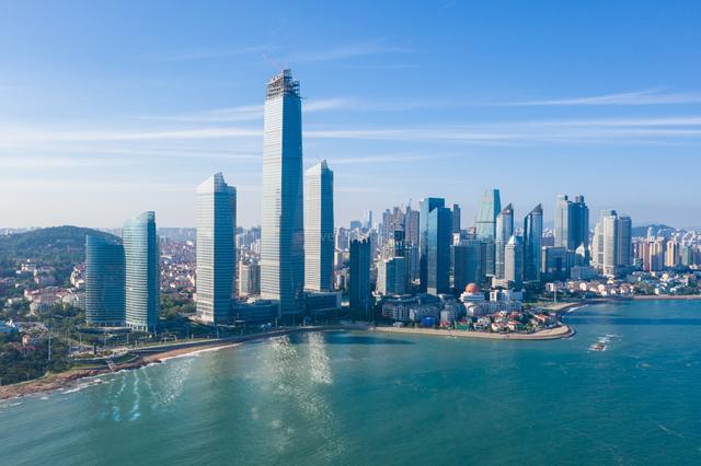 青岛新地标海天中心,投资137亿元建成的青岛第一高楼