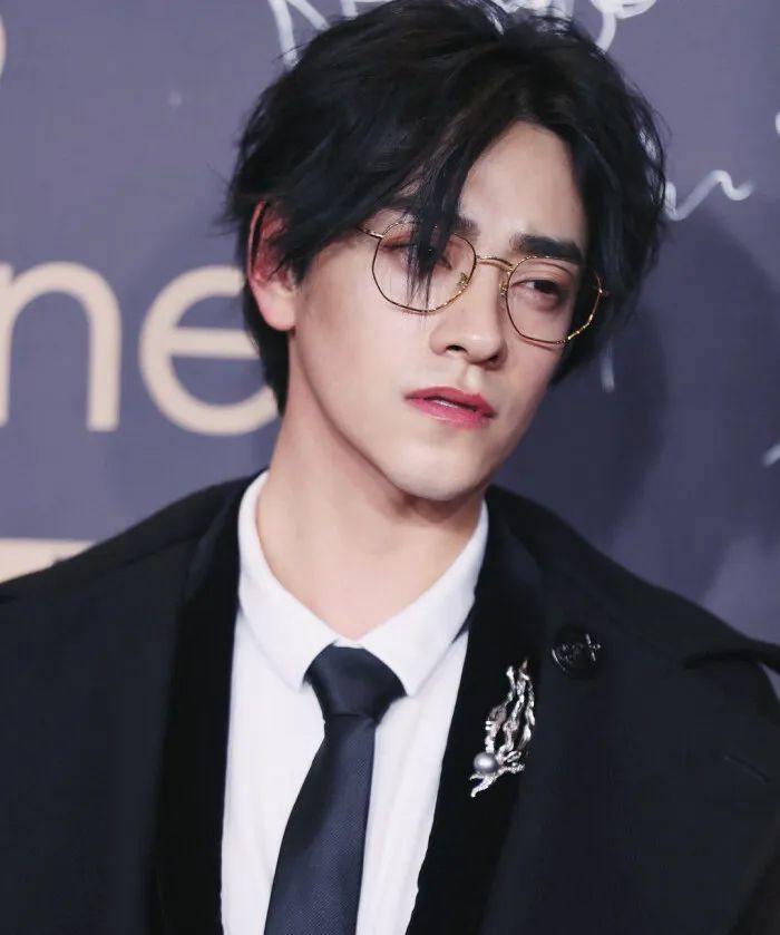 郑云龙|我以为只是“仝言无忌”，想不到他也这么经不住扒