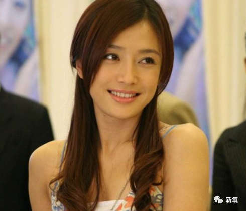 秦岚|反手甩人耳光的秦岚是温柔还是彪悍，光靠一句子宫自由可说不清！