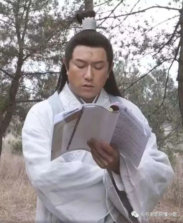 吴卓羲|无线五虎衰落：黄宗泽吴卓羲，40岁还尬演！看刘德华古天乐40岁啥样