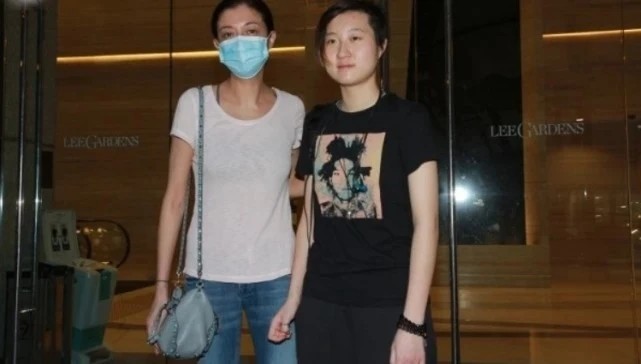 吴绮莉|吴绮莉真实近况曝光：整个人肥胖了一圈，面容憔悴精神状态并不好