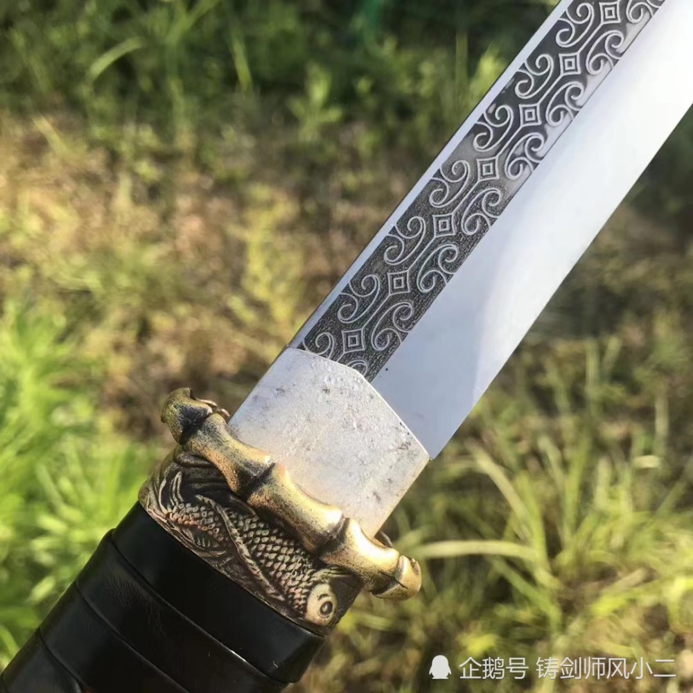 低调大气26寸唐刀月刃