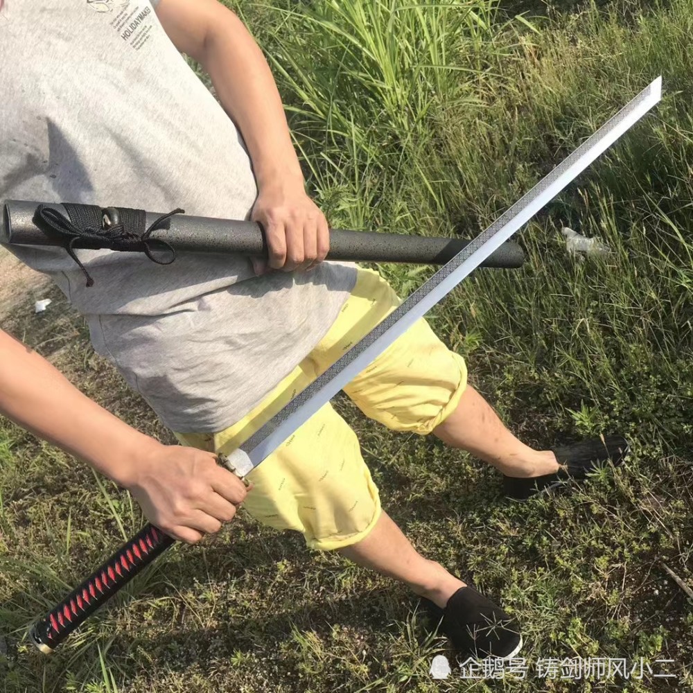 低调大气26寸唐刀月刃