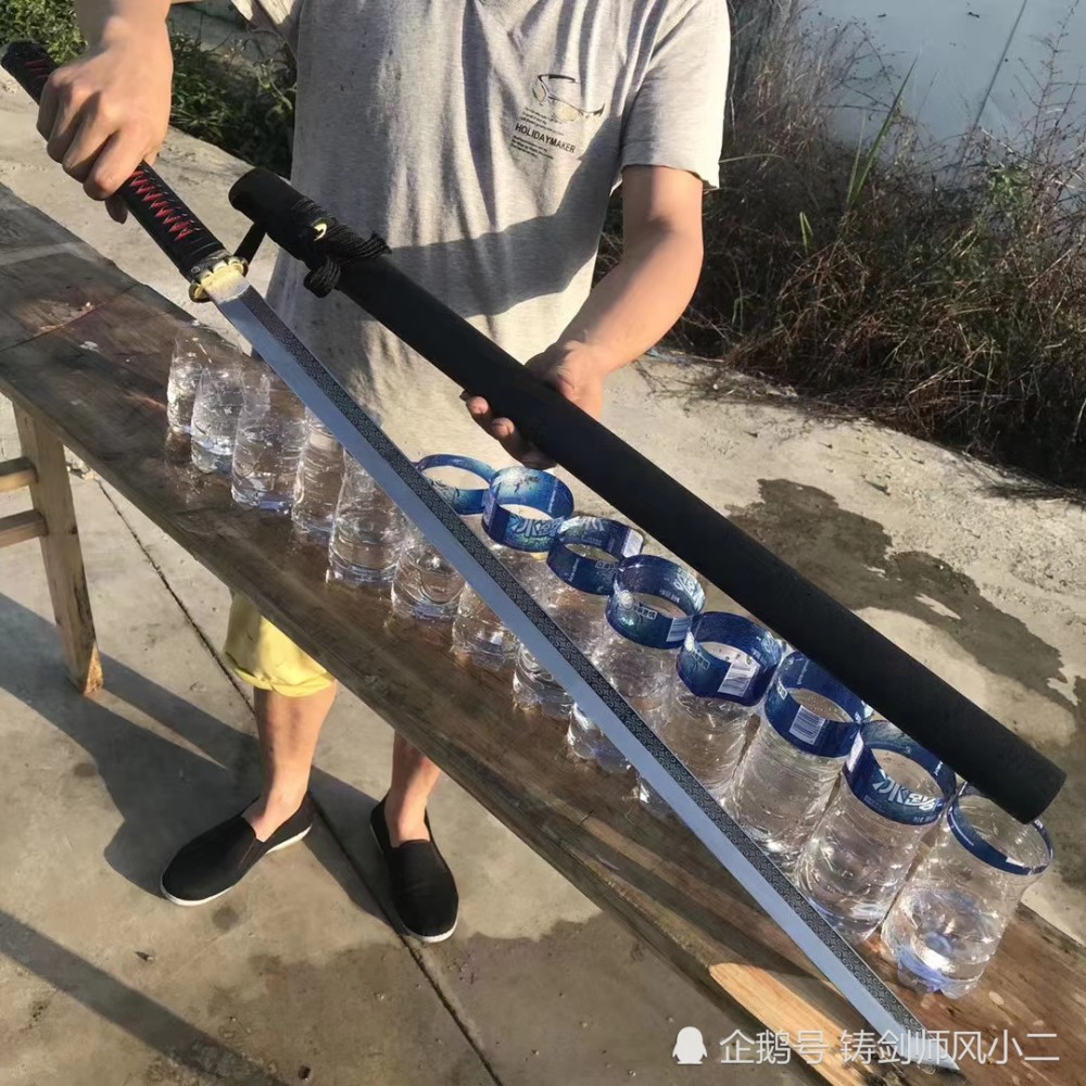 低调大气26寸唐刀月刃