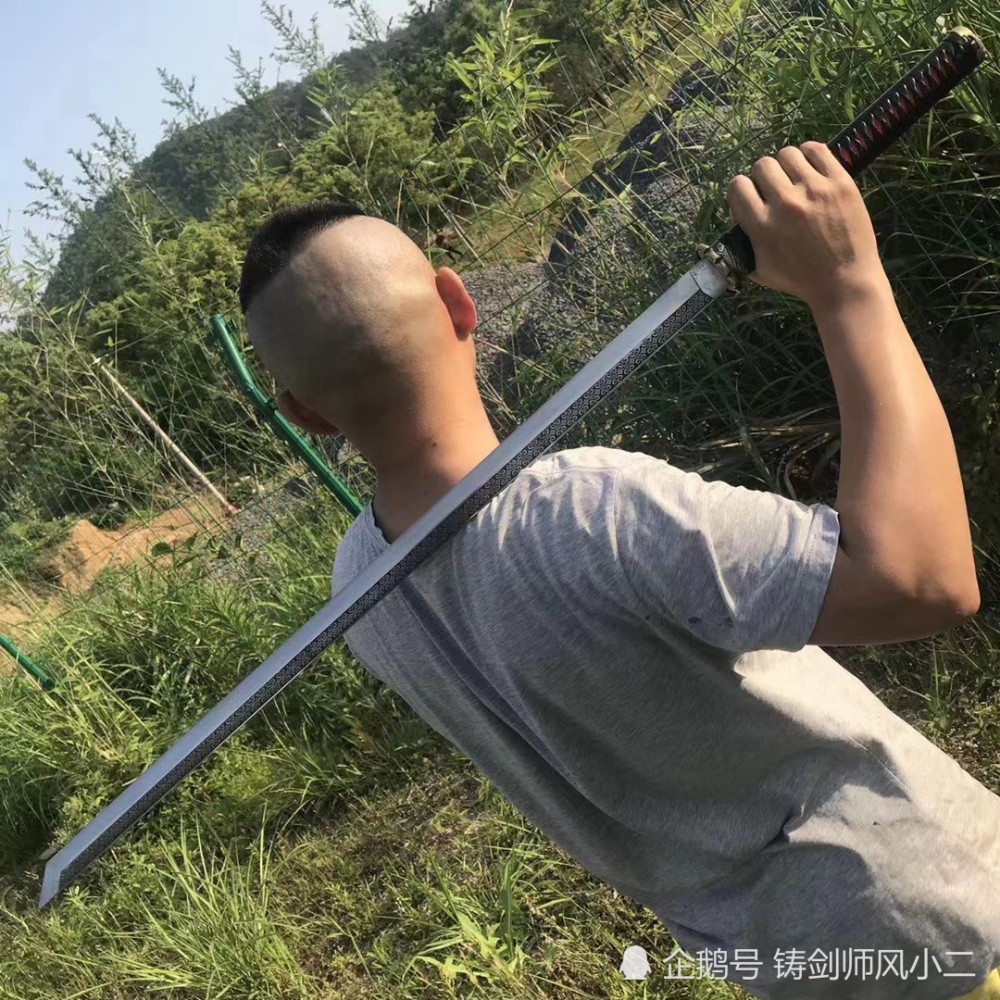 低调大气26寸唐刀月刃