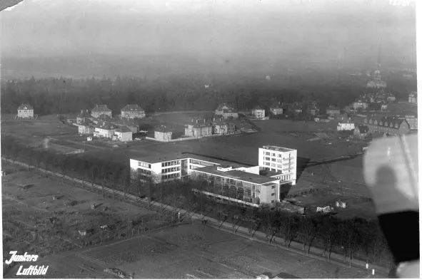 现代主义|10幅草图 10个故事，盘点现代主义建筑大师的手绘草图