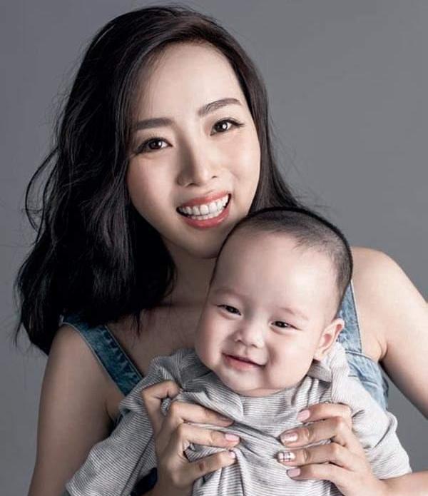 李思思|央视主持人李思思存在感越来越低，老公身份逐渐被观众“破解”