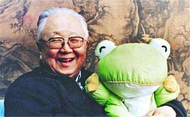 爱新觉罗·启功|字迹苍劲有力，百年难遇之人才，书界泰斗启功，一生是一本无字书