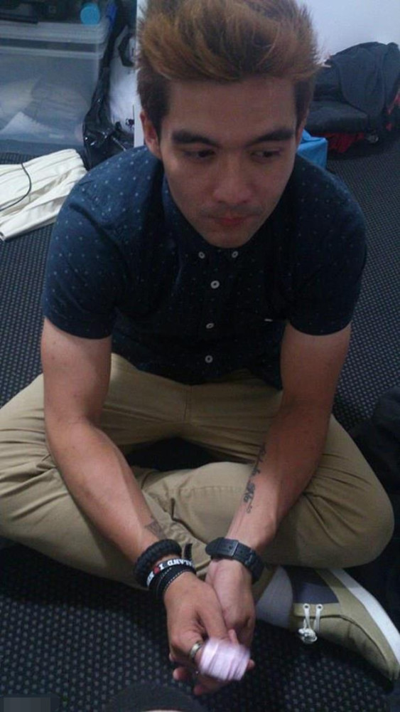 人民币|男子偷偷把父亲580万财产挥霍得仅剩98块，父亲靠领救济生活