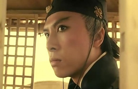 甄子丹|凭一部《叶问》，想超越李连杰赵文卓，甄子丹还差不少