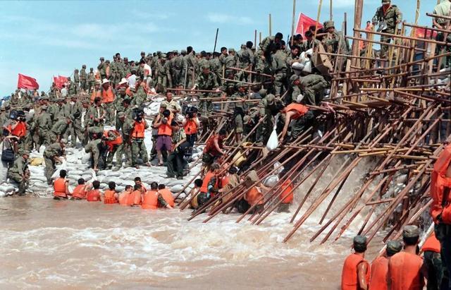 长江|长江最深的地方有多深？