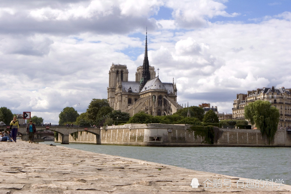 巴黎圣母院|铅含量超标引发担忧！科学家：巴黎圣母院大火之后或成“毒院”