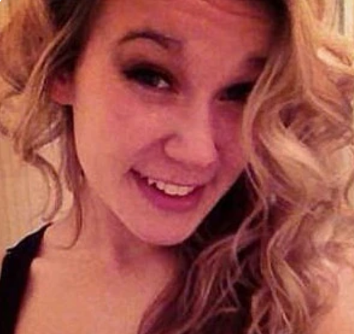 夜店|17岁女孩去夜店狂欢摔断腿，竟因此获赔1.5个亿一秒变富豪