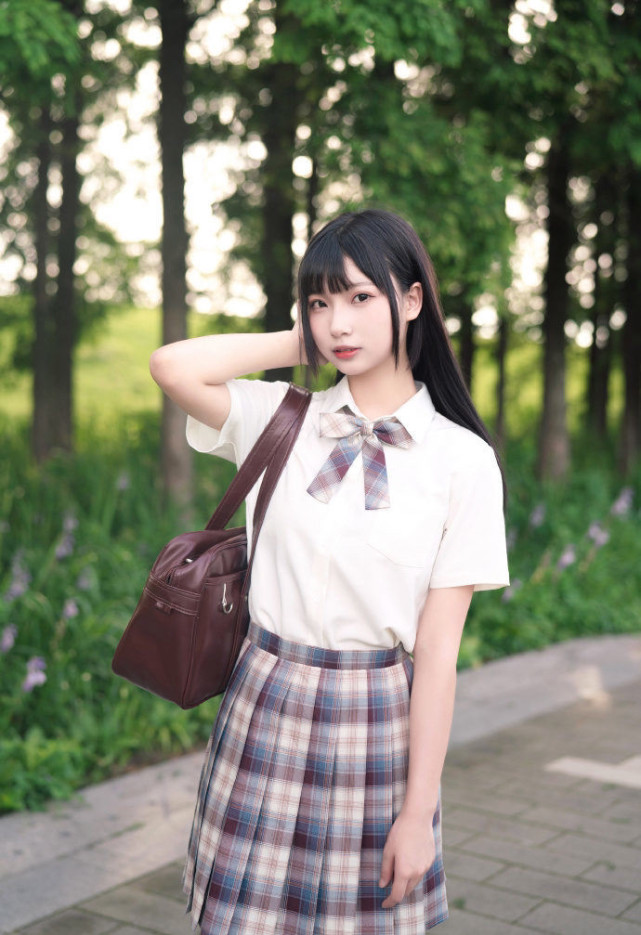 jk少女是超级温柔的格裙