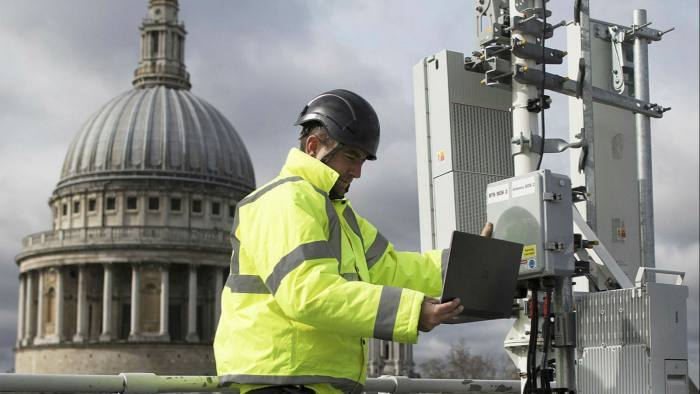 鲍里斯·约翰逊|英国花1200天“追求”华为，一夜就变心，三任首相究竟经历了什么