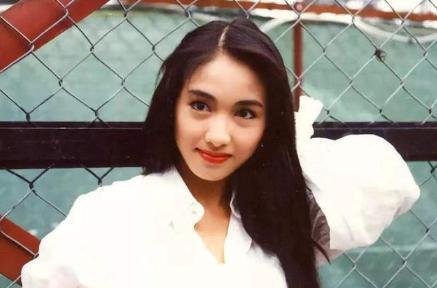 黎姿|黎姿当年有多美？张柏芝承认不如她，林心如周慧敏与她合影都黯然失色