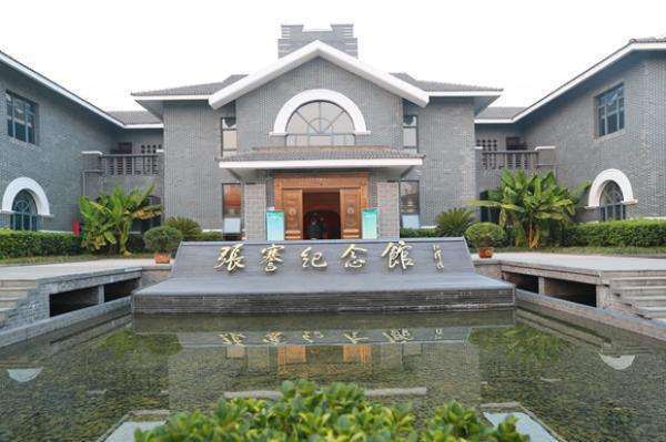 慈禧做了什么事让花了26年才考中的状元郎见了她直接辞官