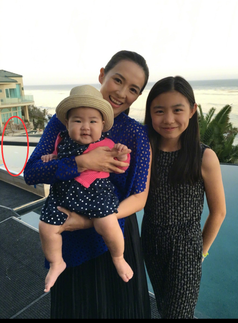 章子怡|章子怡过亿豪宅曝光：上下三层装修豪华，游泳池后花园应有尽有