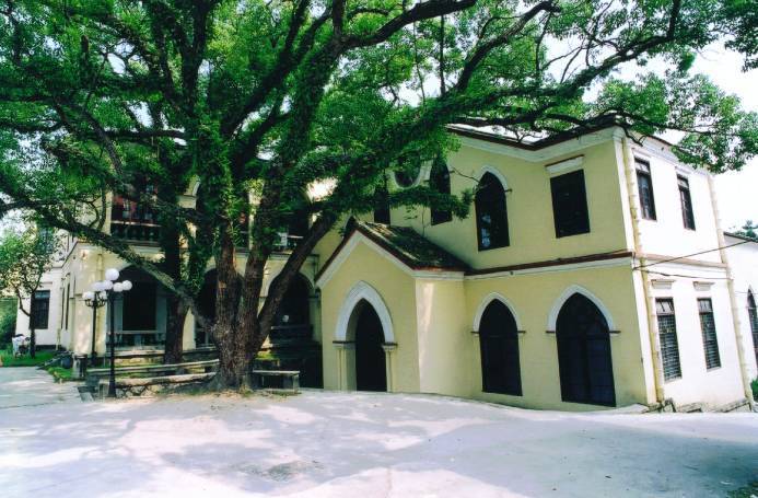 福建"最美大学",建筑充满民国风格,景色堪比景点,就在福州