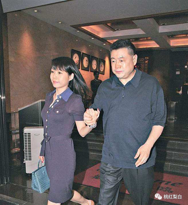 刘銮雄|收割两个千亿富豪，“史上最丑妃”凭什么敢找大刘要2亿分手费？