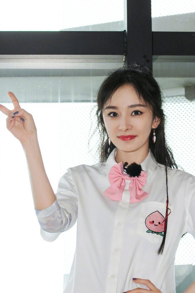 杨幂|颜值难回春？杨幂《密逃》生图曝光老态十足，法令纹重发际线抢眼