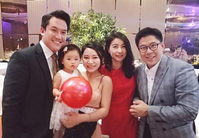 郭晶晶模范夫妻背后心酸,婚礼娘家人不被待见,都太能装了?