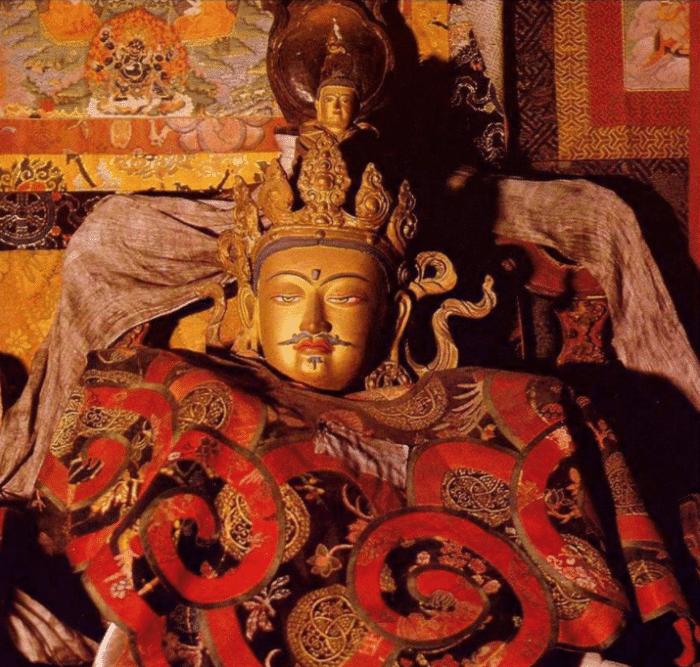 娘曾古因内斗而去联络吐蕃导致苏毗女国灭亡