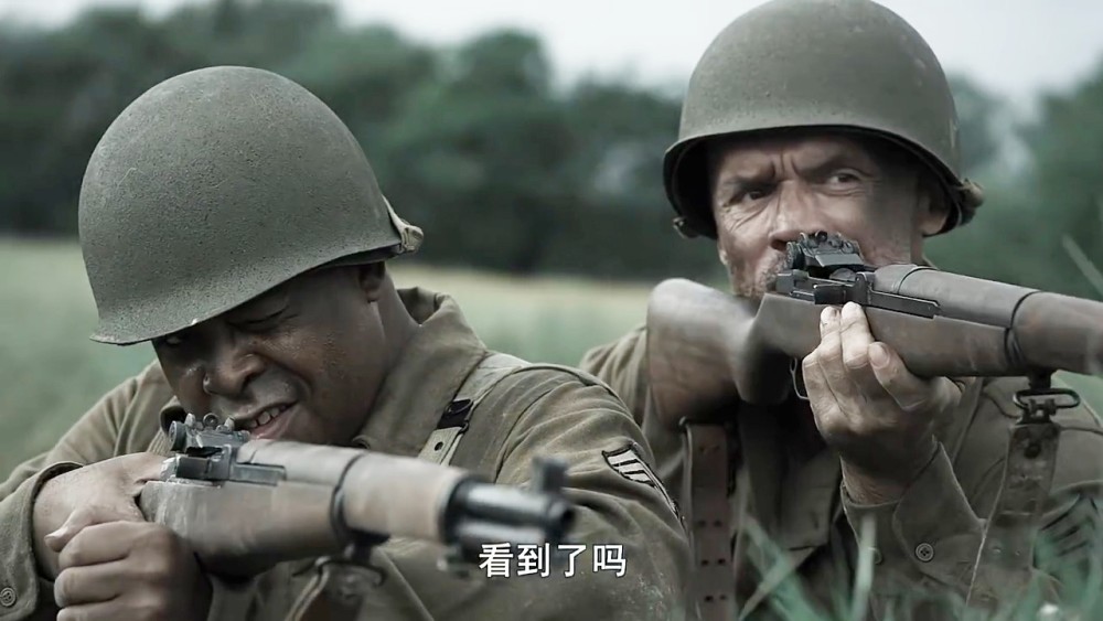 真正的狙击之王千米之外用没有瞄具的老枪击毙美军王牌狙击手