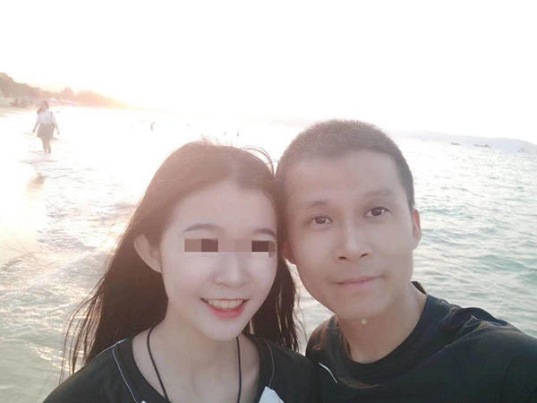 岑刚灿|16岁女孩每天能写2000首诗？其父：没夸大