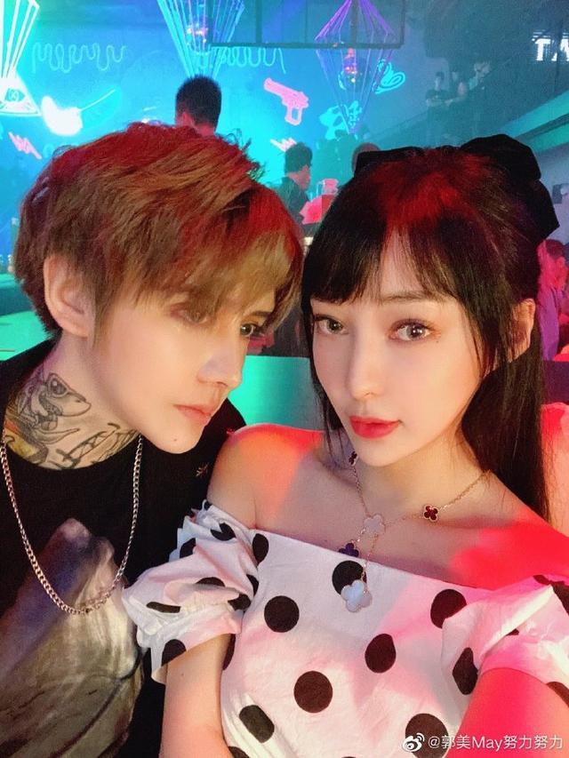 郭美美|郭美美怒怼键盘侠，承认曾不成熟做错事，渴望能得到宽容对待