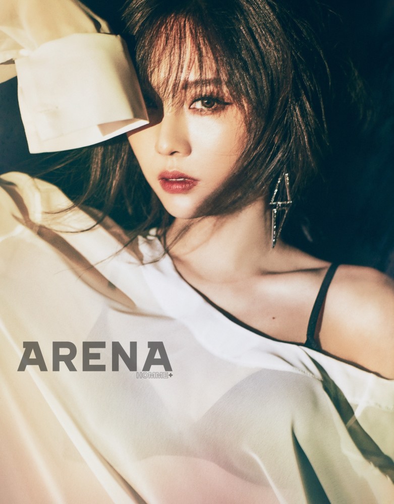 【女神来袭】女子组合missa主唱,"太后"王霏霏_腾讯新闻